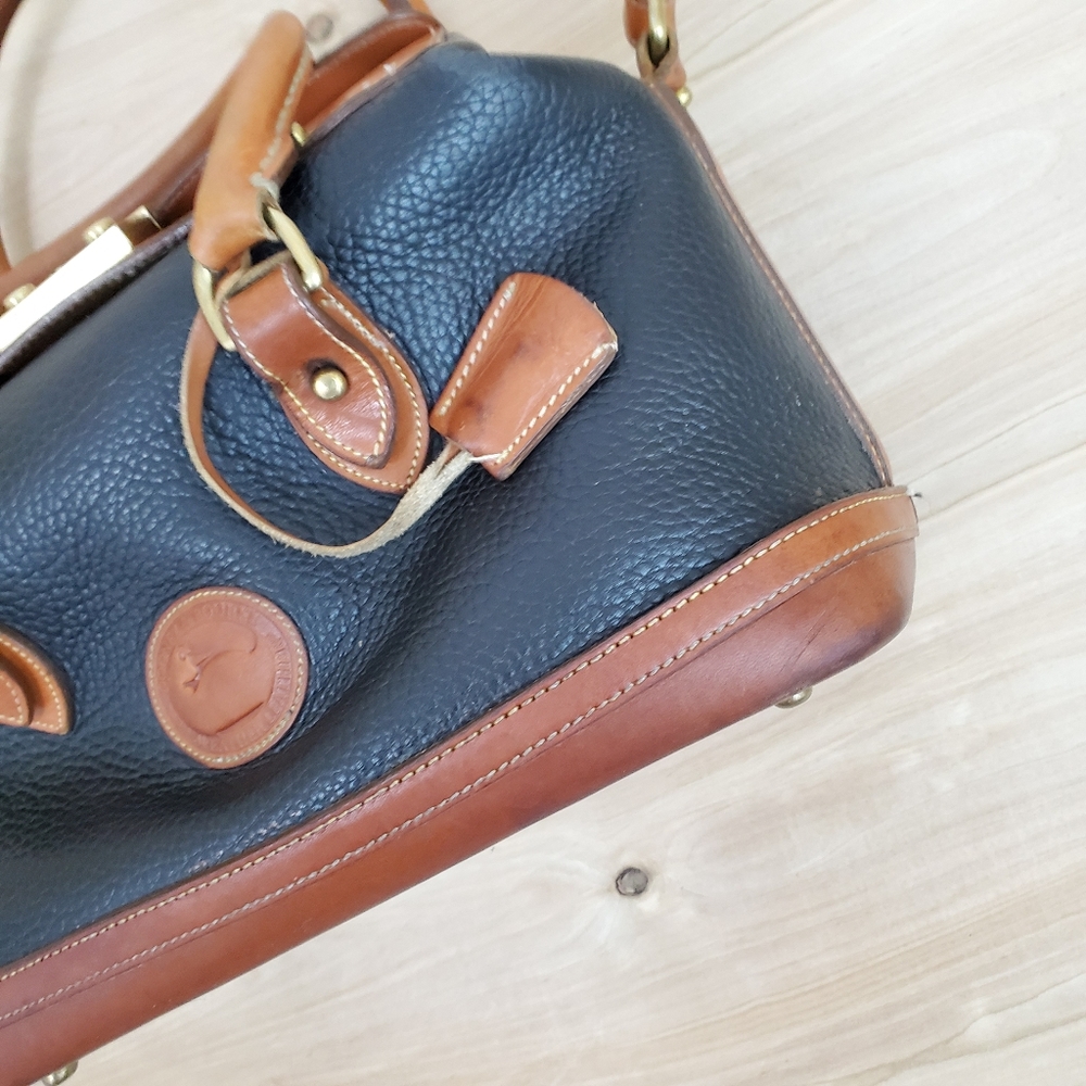 Dooney & Bourke Navy Doctors Bag & Logo Coin Purse - Picture 10 of 16
